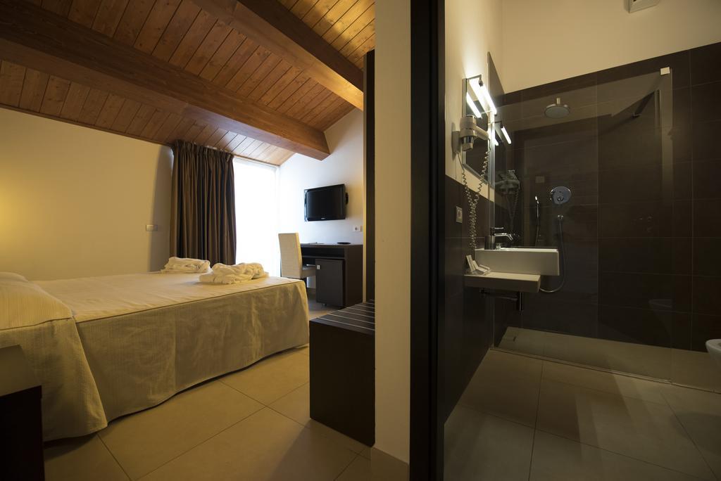 Hotel Iride & Spa Cesenatico Eksteriør bilde