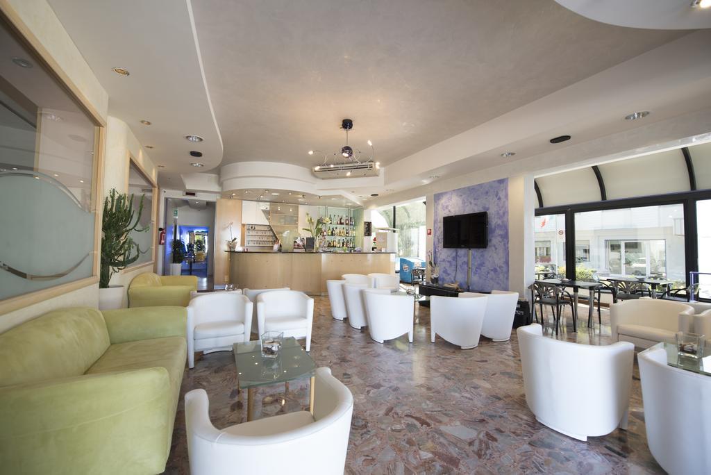 Hotel Iride & Spa Cesenatico Eksteriør bilde